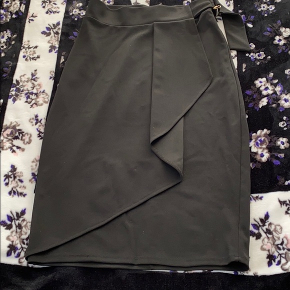 Worthington Pencil Skirt - Picture 1 of 2
